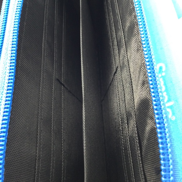 Ladies quilted wallet double zip new - Picture 9 of 9